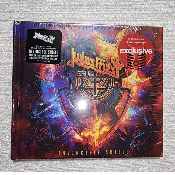 Judas Priest Invincible Shield CD with bonus tracks - Picture 2 of 7